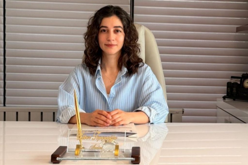 Ülker TOPÇUOĞLU